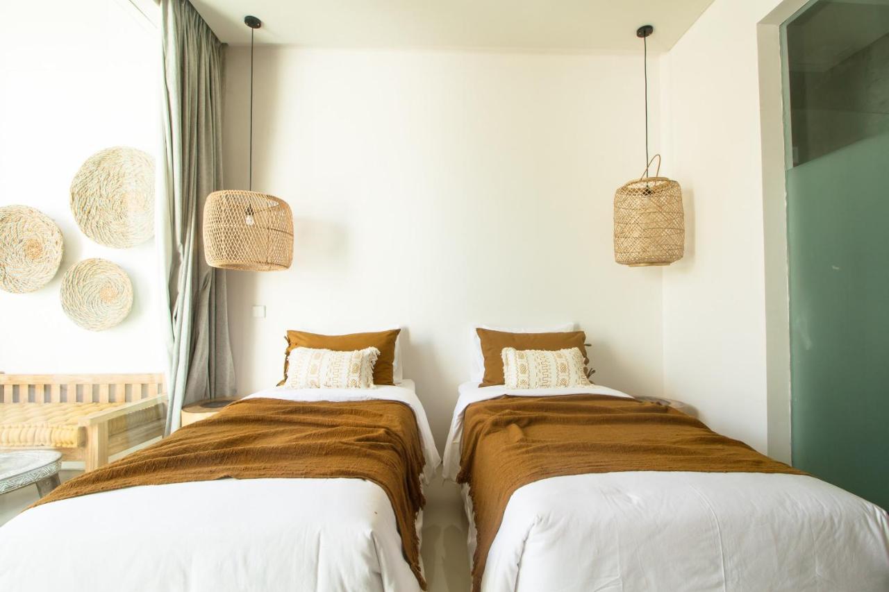 Pelangi 148 Beach Suites سمينياك المظهر الخارجي الصورة