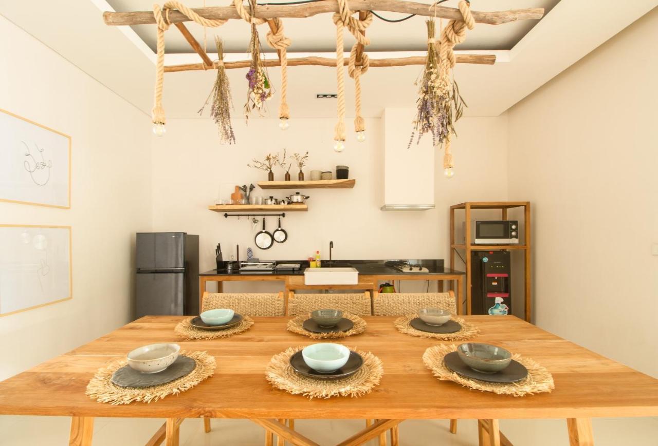 Pelangi 148 Beach Suites سمينياك المظهر الخارجي الصورة