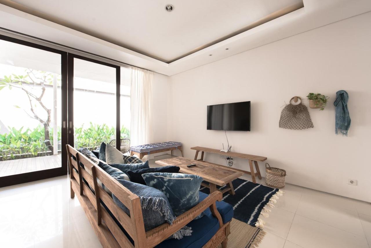 Pelangi 148 Beach Suites سمينياك المظهر الخارجي الصورة