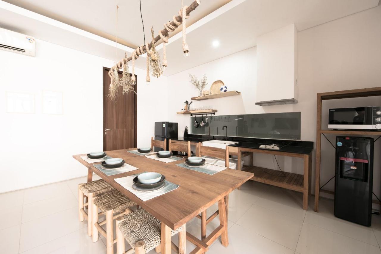 Pelangi 148 Beach Suites سمينياك المظهر الخارجي الصورة