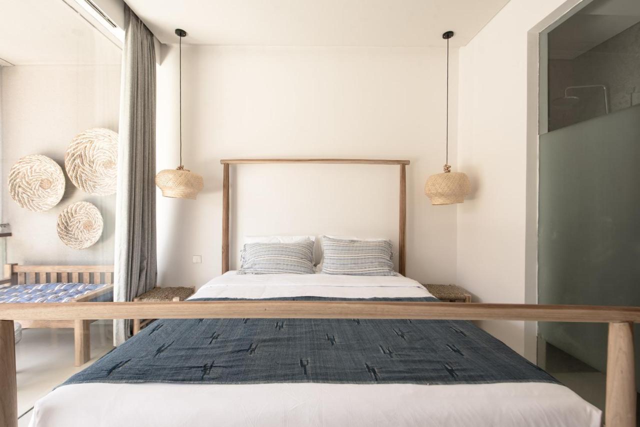Pelangi 148 Beach Suites سمينياك المظهر الخارجي الصورة
